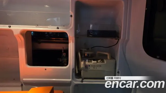 Hyundai Starex 2015 — фото 19