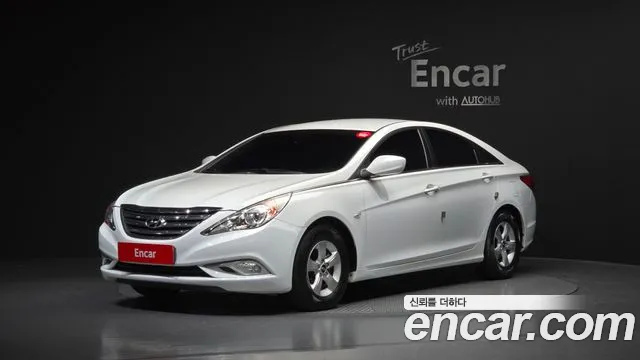 Hyundai Sonata 2013 — фото 1