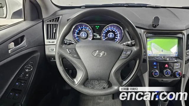 Hyundai Sonata 2013 — фото 13