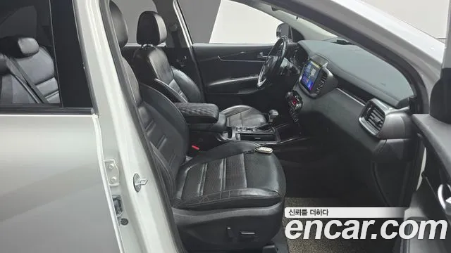 Kia Sorento 2016 — фото 10