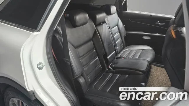 Kia Sorento 2016 — фото 12