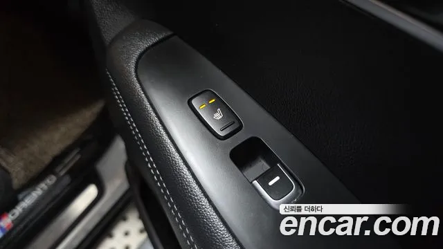Kia Sorento 2016 — фото 19