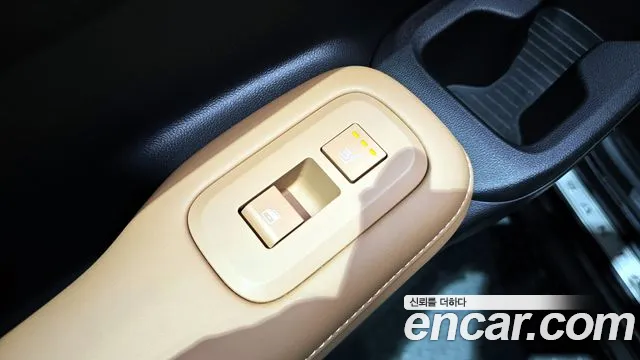 Hyundai Santafe 2024 — фото 15