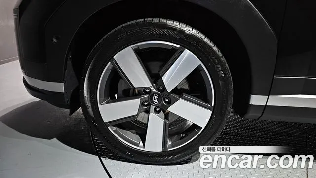 Hyundai Santafe 2024 — фото 19