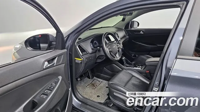 Hyundai Tucson 2018 — фото 11