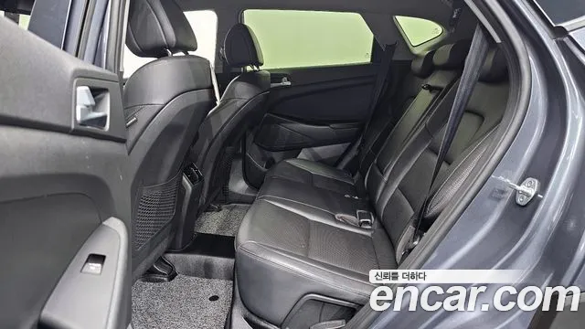 Hyundai Tucson 2018 — фото 12