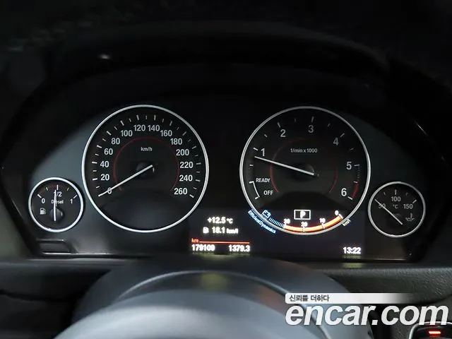 BMW 3-Series 2015 — фото 18