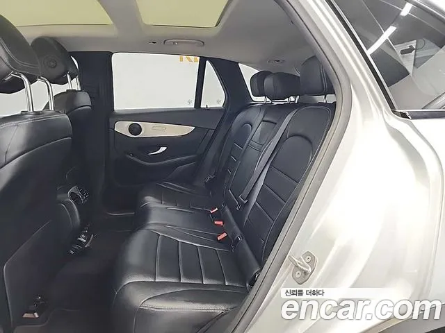 Mercedes-Benz GLC-Class 2019 — фото 12
