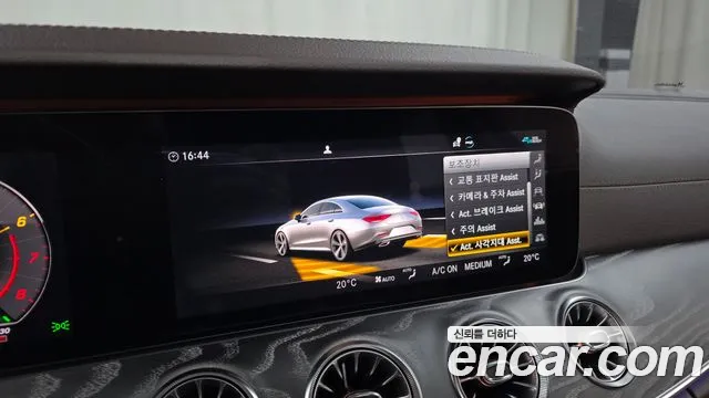 Mercedes-Benz CLS-Class 2020 — фото 17