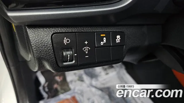 Kia Stonic 2018 — фото 14