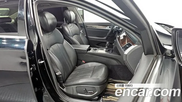Hyundai Genesis 2016 — фото 10