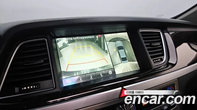 Hyundai Genesis 2016 — фото 15