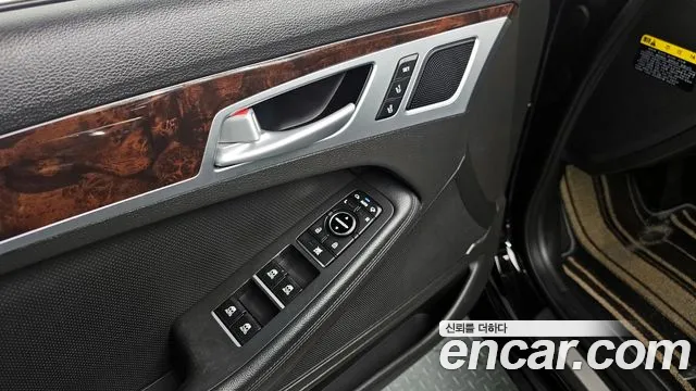 Hyundai Genesis 2016 — фото 19