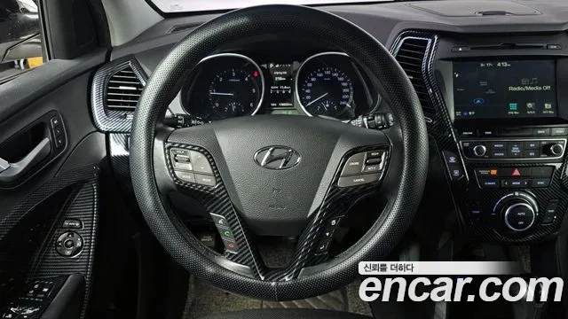 Hyundai Santafe 2016 — фото 13