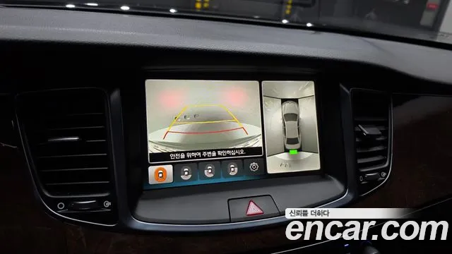 Hyundai Equus 2014 — фото 15