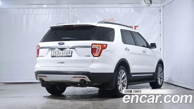 Ford Explorer 2016 — фото 2