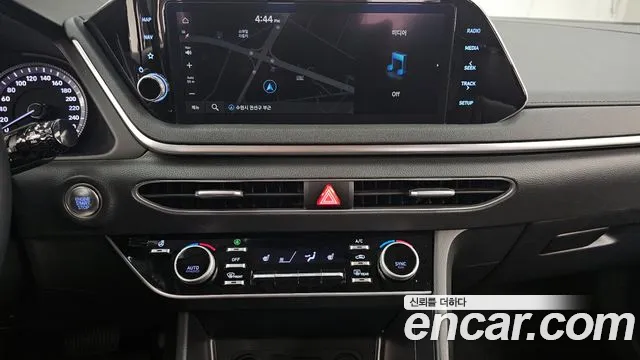 Hyundai Sonata 2023 — фото 14