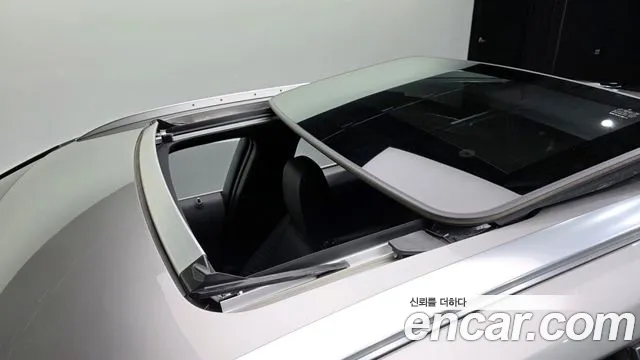 Lexus UX 2021 — фото 19