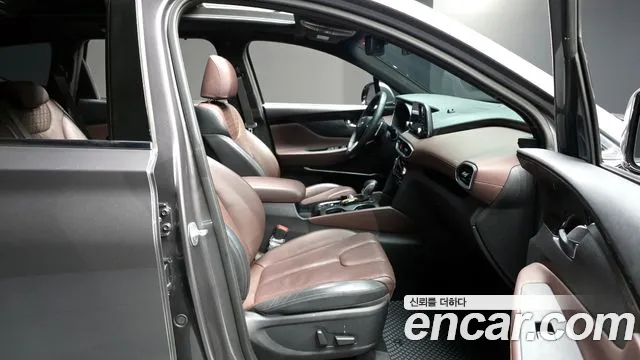 Hyundai Santafe 2019 — фото 10