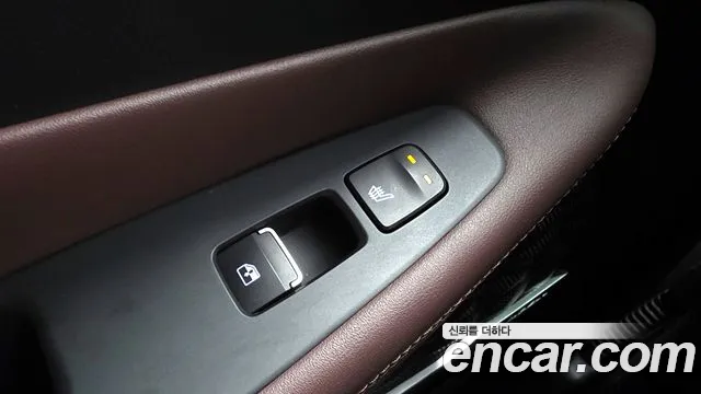 Hyundai Santafe 2019 — фото 17