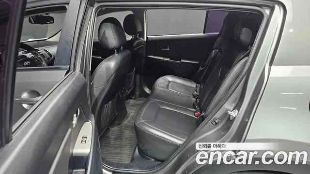 Kia Sportage 2015 — фото 12