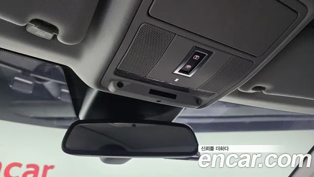 Land Rover Range Rover Evoque 2019 — фото 19