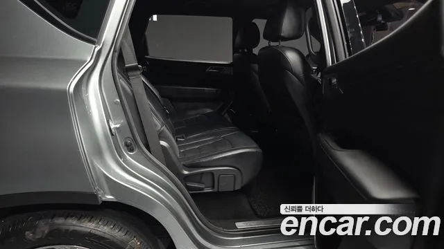 KG_Mobility_Ssangyong Rexton 2018 — фото 12