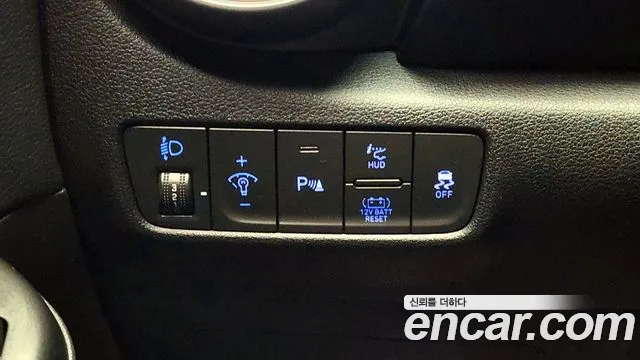 Hyundai Kona 2021 — фото 17
