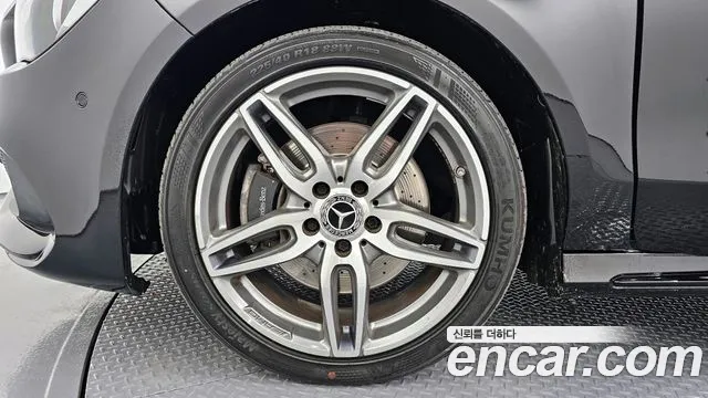 Mercedes-Benz CLA-Class 2018 — фото 5