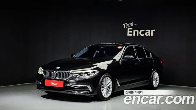 BMW 5-Series 2019 — фото 1