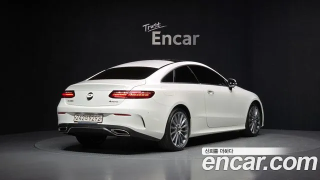 Mercedes-Benz E-Class 2021 — фото 2
