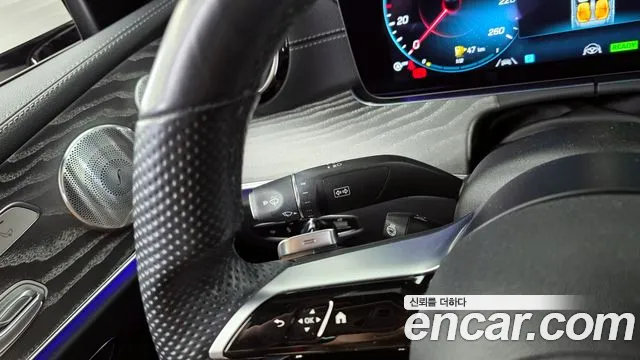 Mercedes-Benz E-Class 2021 — фото 19