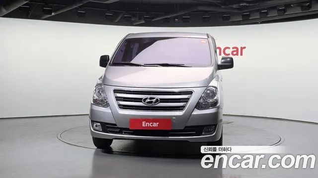 Hyundai Starex 2016 — фото 3