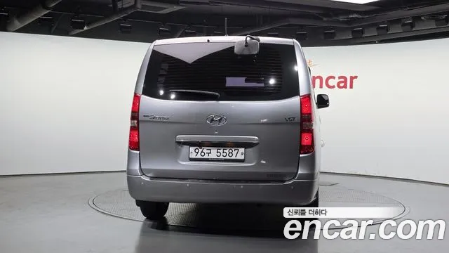 Hyundai Starex 2016 — фото 4