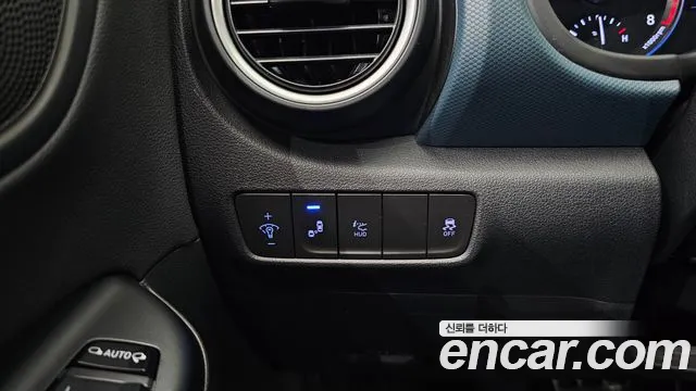 Hyundai Kona 2018 — фото 17