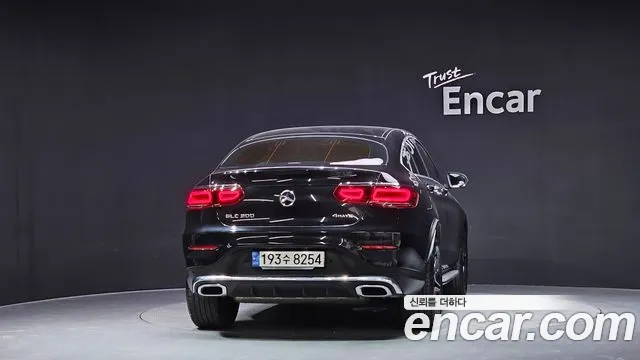 Mercedes-Benz GLC-Class 2022 — фото 4