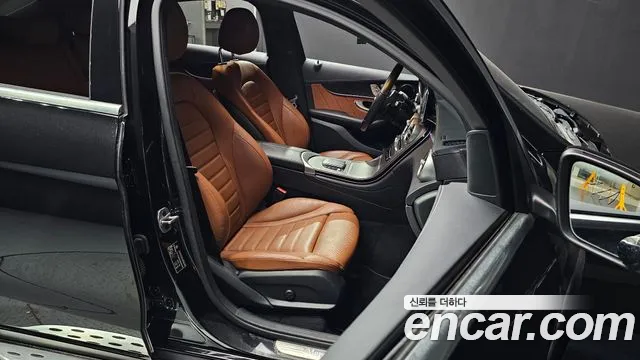 Mercedes-Benz GLC-Class 2022 — фото 10