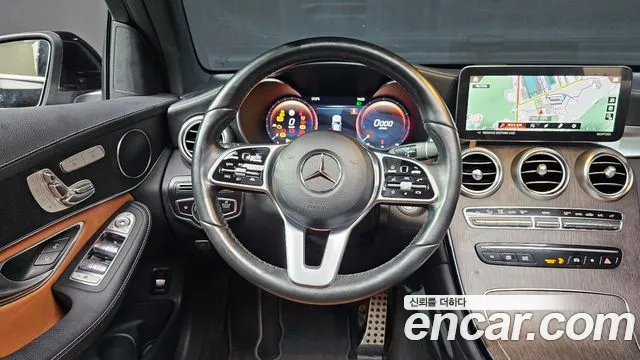 Mercedes-Benz GLC-Class 2022 — фото 13