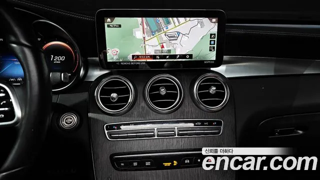 Mercedes-Benz GLC-Class 2022 — фото 15