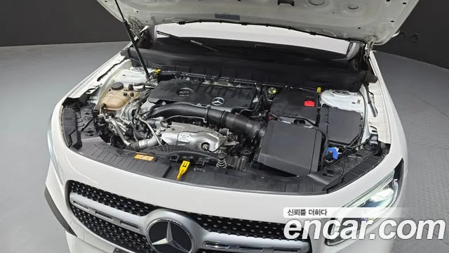 Mercedes-Benz GLB-Class 2021 — фото 6