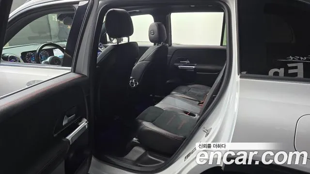 Mercedes-Benz GLB-Class 2021 — фото 11