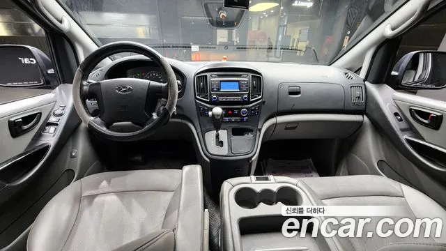 Hyundai Starex 2018 — фото 7