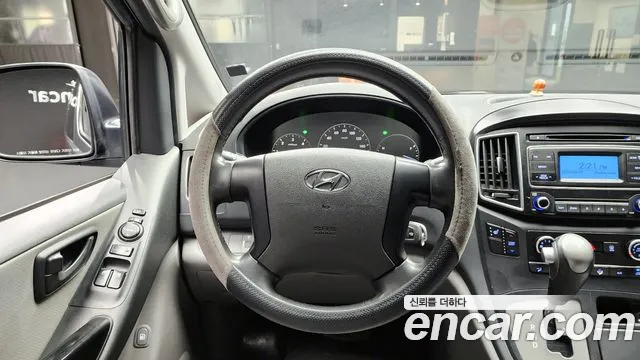 Hyundai Starex 2018 — фото 14
