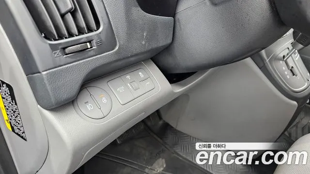 Hyundai Starex 2021 — фото 16