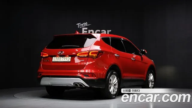 Hyundai Santafe 2016 — фото 2