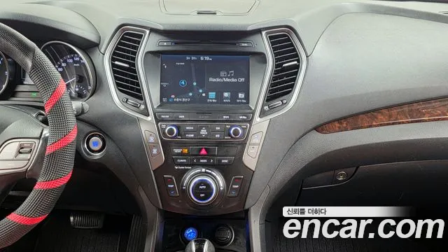 Hyundai Santafe 2016 — фото 14