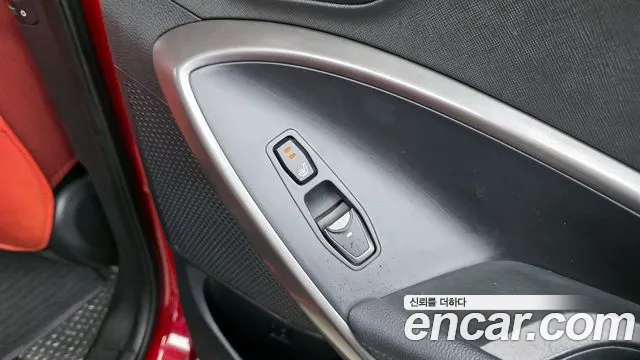 Hyundai Santafe 2016 — фото 18