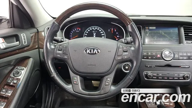 Kia K7 2016 — фото 12