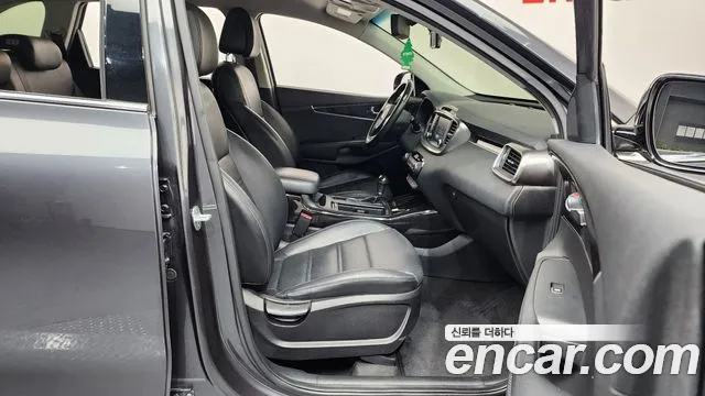 Kia Sorento 2016 — фото 11