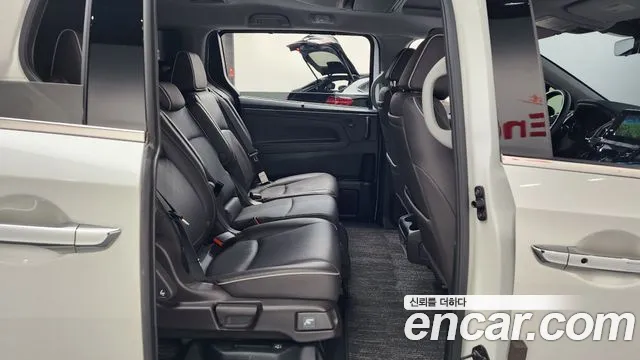 Honda Odyssey 2023 — фото 12